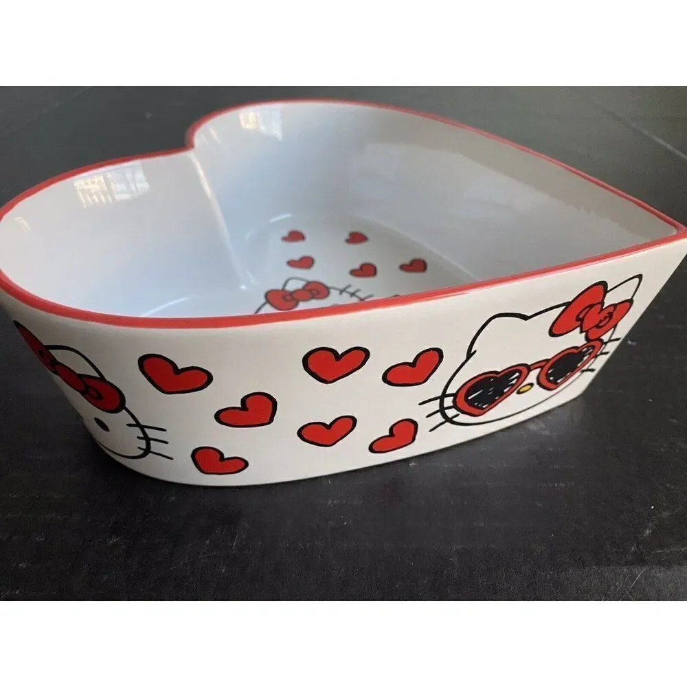 Sanrio Hello kitty Heart Shaped Ceramic Casserole Baking Dish Love Letter NEW‎